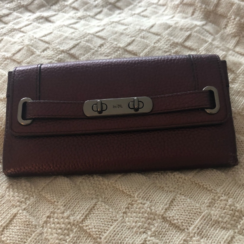 Coach envelope wallet: plum
